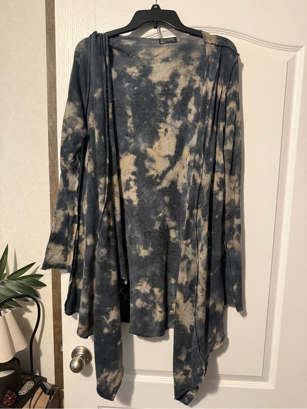 T Party Fashion Tie-Dye Open Front Cardigan in dark grey and Beige